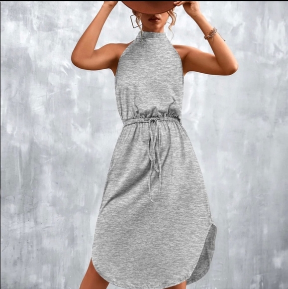 Women's Sexy Halter Dress with Partially Open Back - Picture 2 of 7